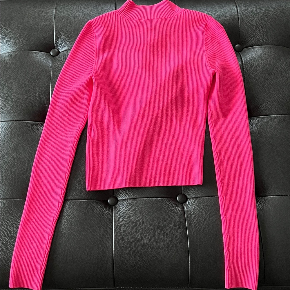Bar III Pink Long Sleeve Knit Mock Neck Crop Top - Picture 6 of 6